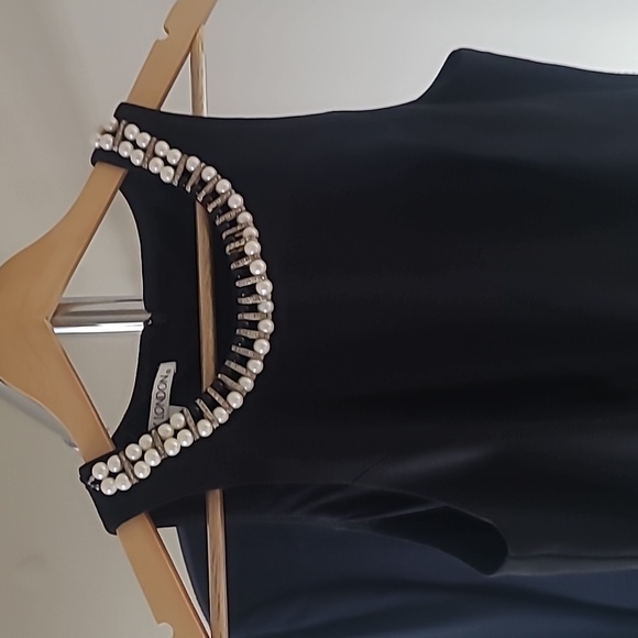 Maggie London pearl dress - Picture 2 of 3